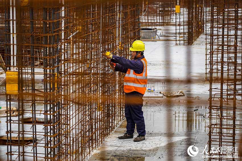 215㽭ʡĹˈڸԵčλæµW z