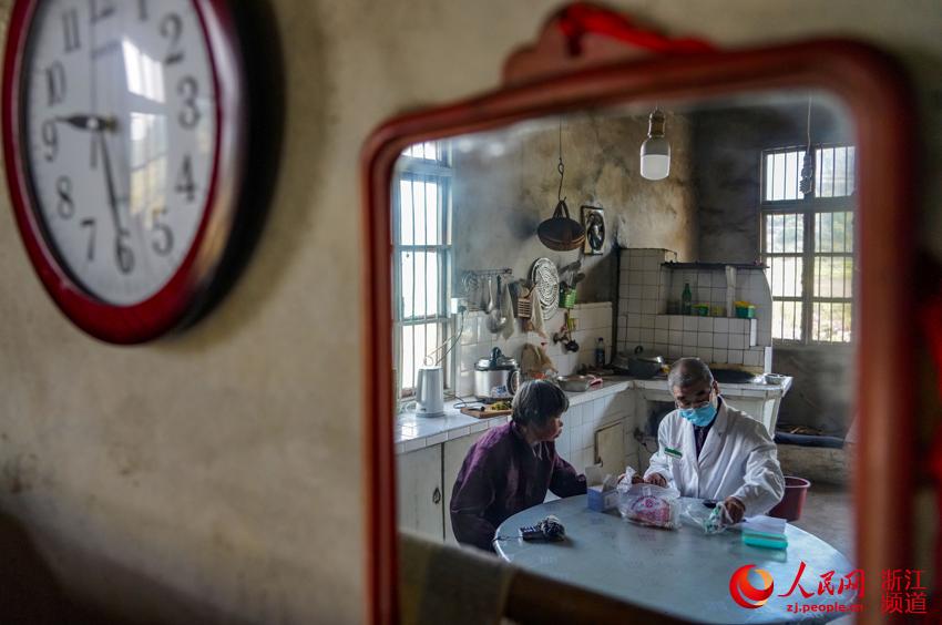 ڌɽhʯ悖|TuɽһڻξջyѪѪW z