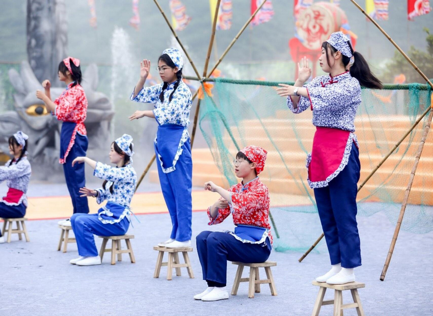 ݆TչʾOɩWaWĂyˇɽhίD