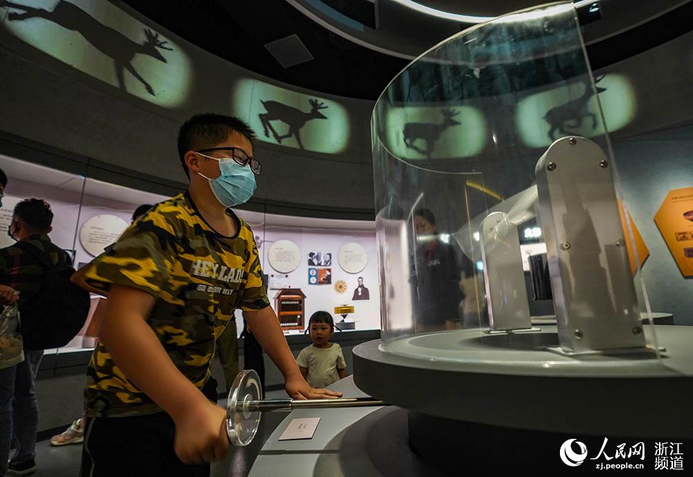 СЇ^w򞡰СB\ҕXbW z