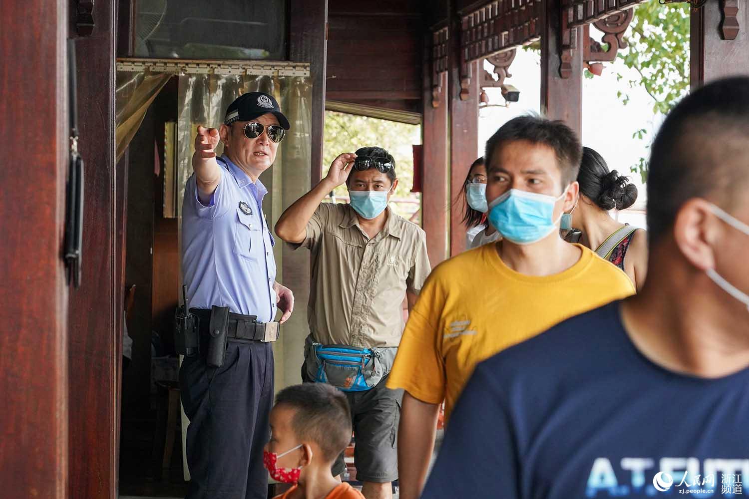 δڍu茧SW Ĕz