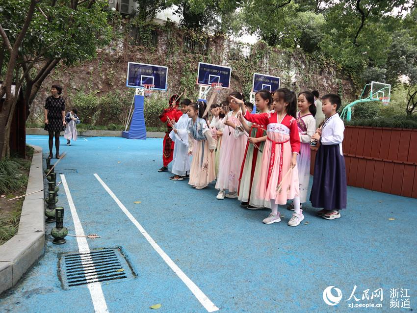 ͶءСϲgһ׃ճˇ W fȪz