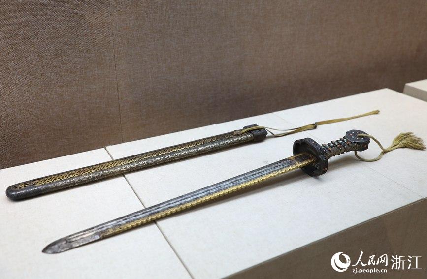 ʌmص~Ƥʯy߅hW z