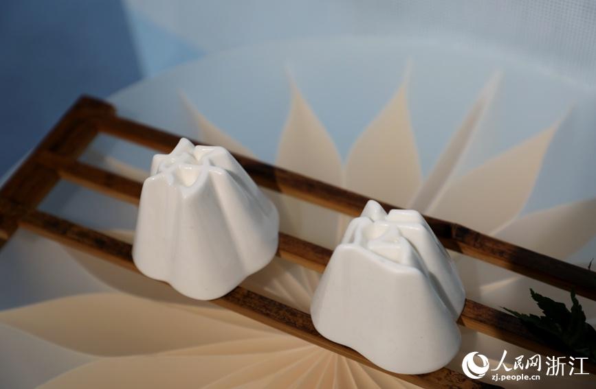 ǧֱλڱFh֮W z