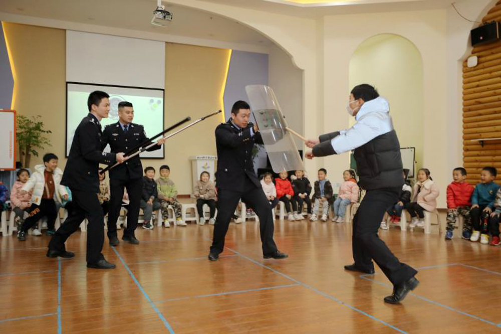 _չ龰ģMݾfʿᓔz