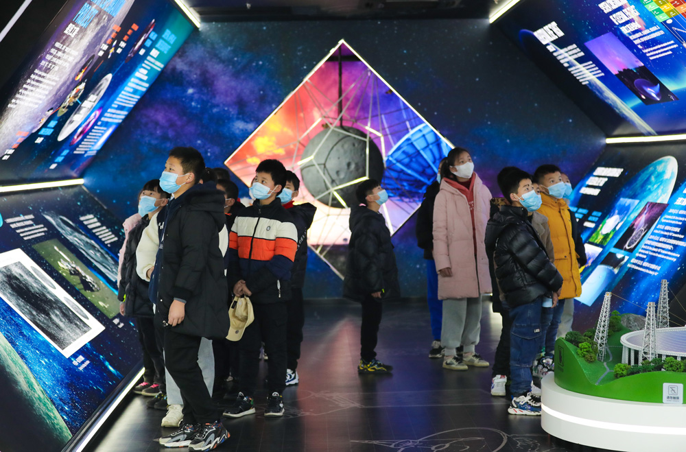 ںеhϢƼ^犹СWչˆTŮڅ^չƷ㑔z