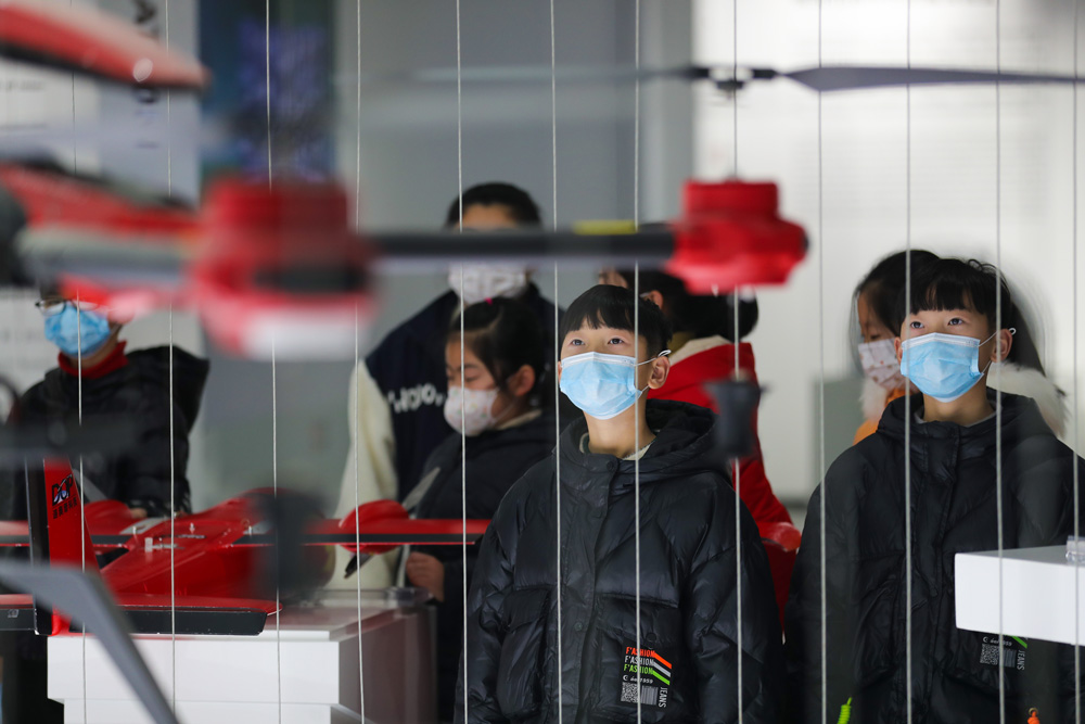 ںеhϢƼ^犹СWչˆTŮڅ^չƷ㑔z