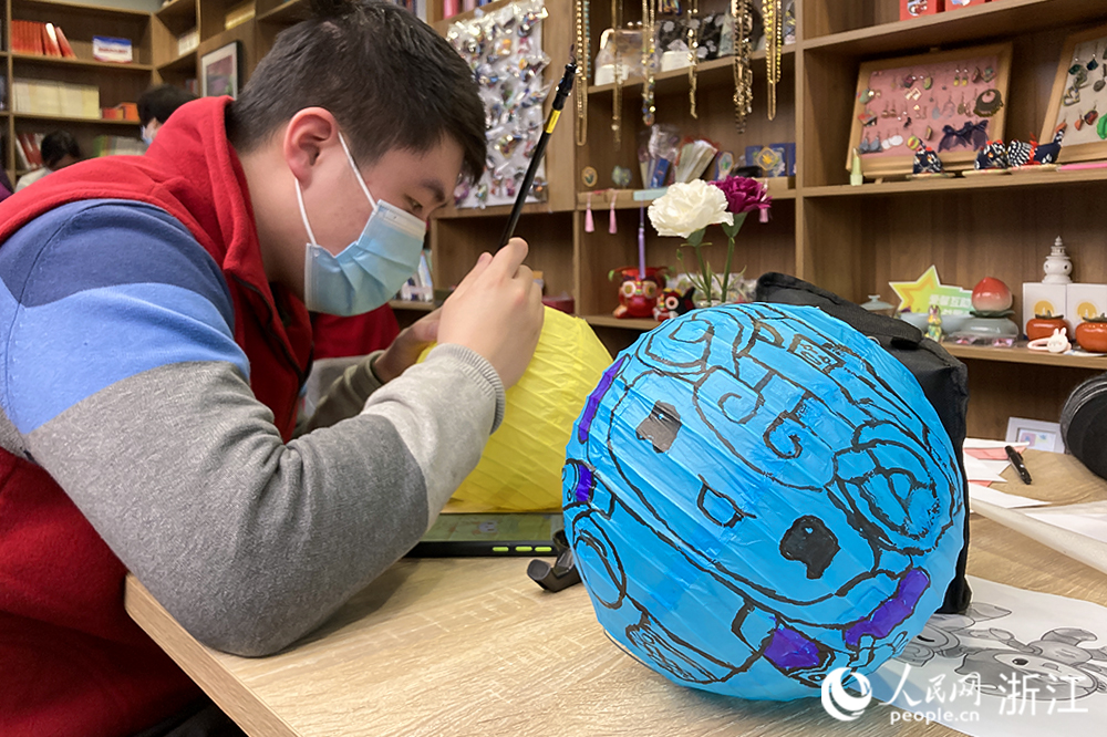 һȺǵĺӡڌעRġL\DW Ĕz