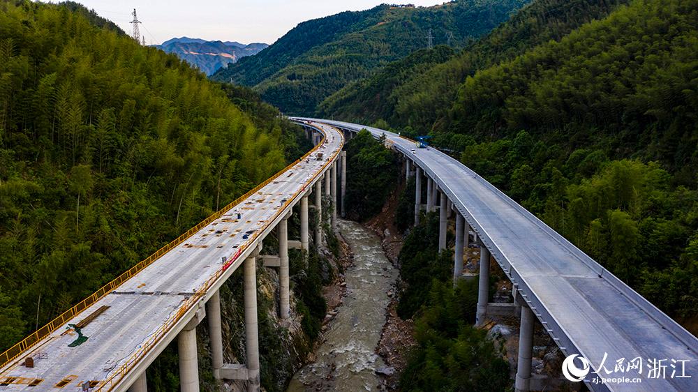 Cɰ㽭ĸپhھGˮɽgW z