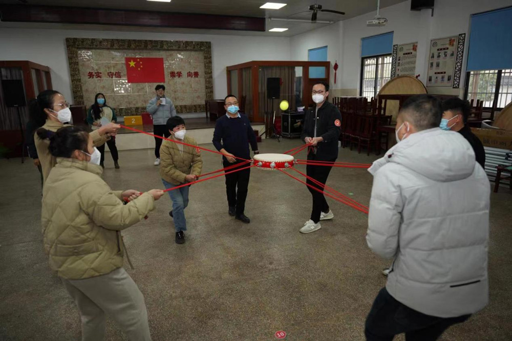 近日，湖州市南潯區石淙鎮組織全鎮7個村在姚家壩文化禮堂開展了第三屆文化禮堂運動會。湖州市文明辦供圖