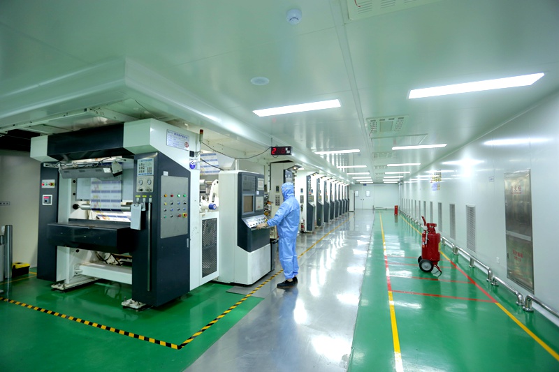 無塵印刷車間現場。龍港市委宣傳統戰部供圖