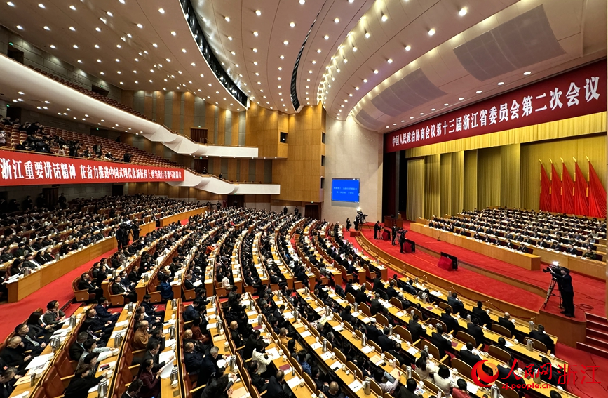 1月22日，浙江省政協十三屆二次會議在杭州開幕。人民網 陳陸洵攝