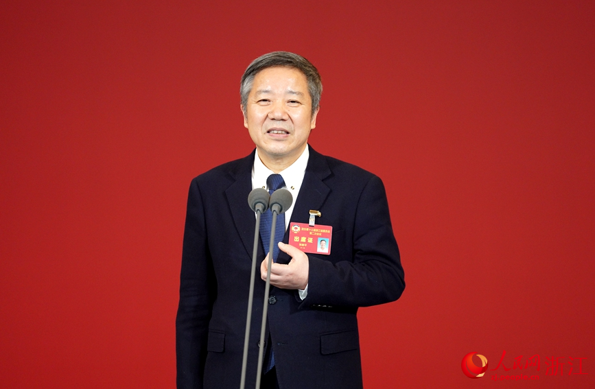 浙江省工商聯副主席、瑞立集團董事長張曉平。人民網 陳陸洵攝