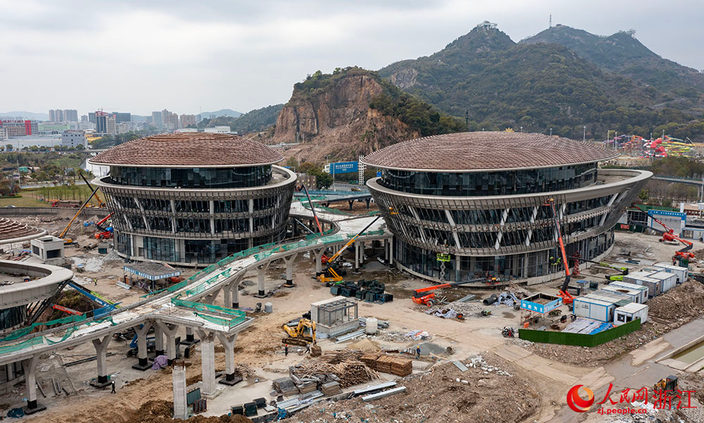 樂清市海洋文化中心項目正在有序施工。人民網 章勇濤攝