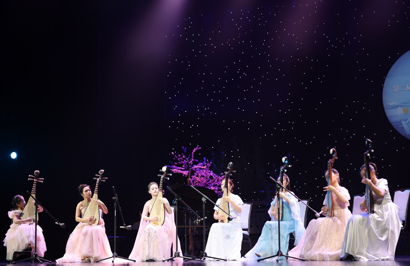 藝術展演閉幕式現場。湯越攝