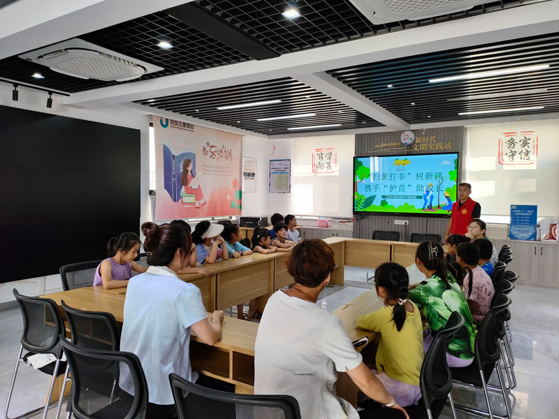 開展“掃黃打非·愛苗護苗”活動。嵊泗縣委宣傳部供圖