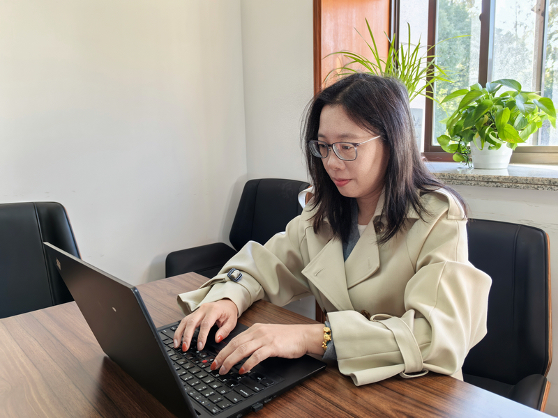 麻曉敏在工作中。受訪者供圖