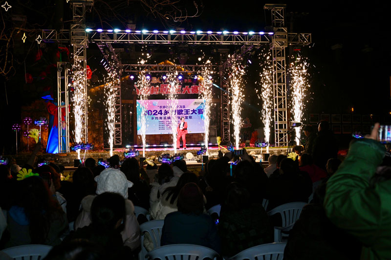 寧?？h鄉村歌王大賽決賽現場。尤才彬攝