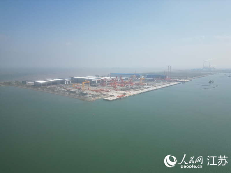 南通啟東呂四港港池一角。人民網記者 王繼亮攝