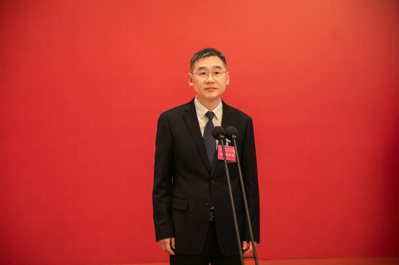 蓮都區教育局黨組書記、局長傅華。蓮都區委宣傳部供圖