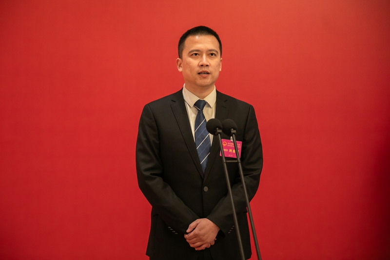 蓮都經開區管委會主任、黨工委副書記王皓。蓮都區委宣傳部供圖