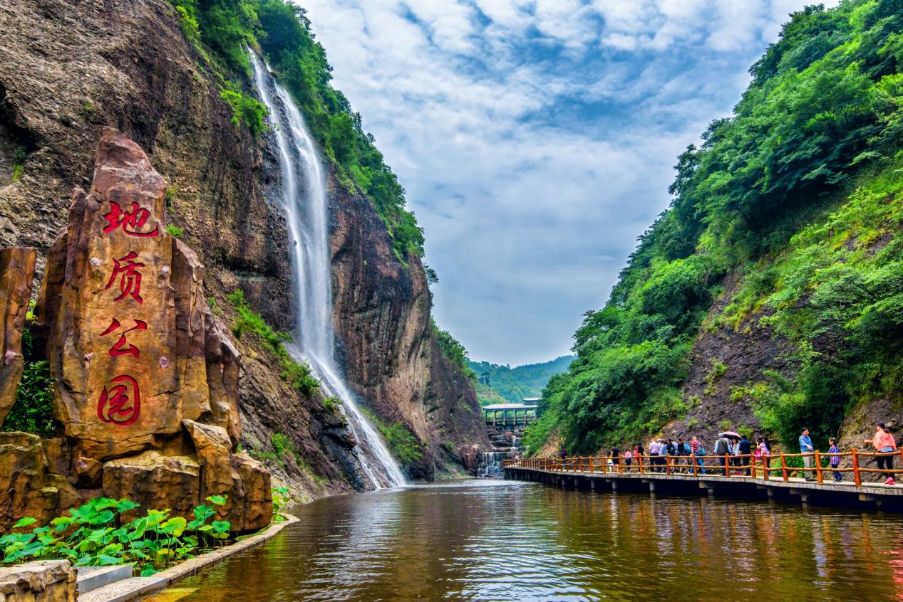 大別山風情谷。金安區委宣傳部供圖
