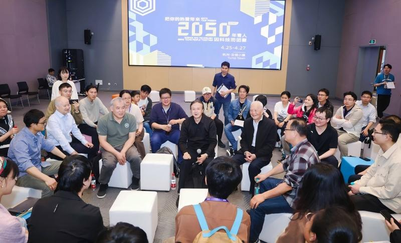 活動分享會現場?；顒又鬓k方供圖