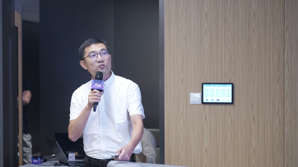 嘉賓講話。周琦康攝