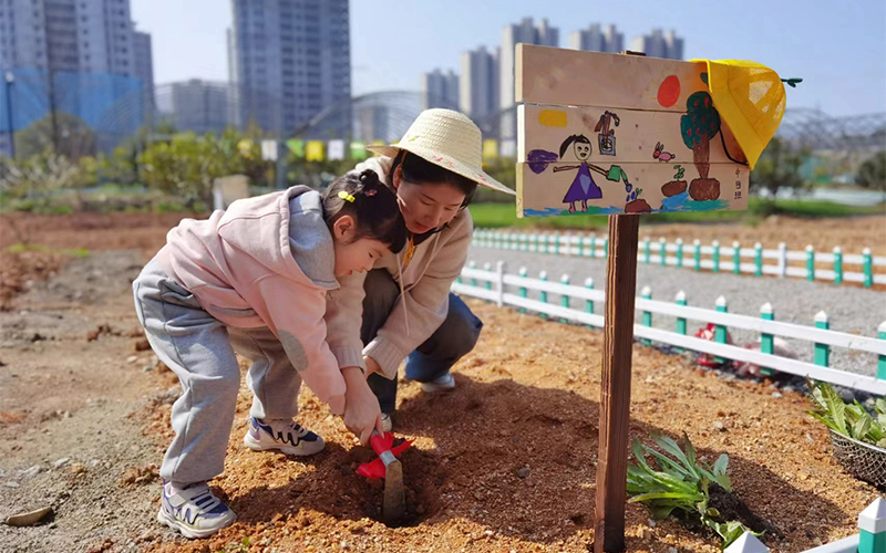 開設農場研學。駱駝街道供圖