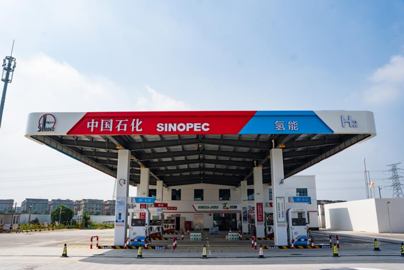 中國石化浙江海寧硤東加氫站。喬婷婷攝