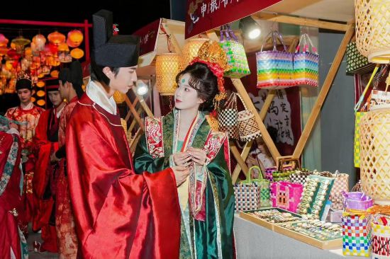 沉浸式、互動化的活動體驗。越城區塔山街道供圖